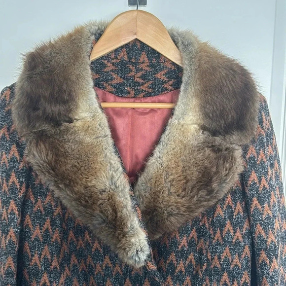 Vintage jacket - pristine condition- one of a kind - Picture 2 of 9